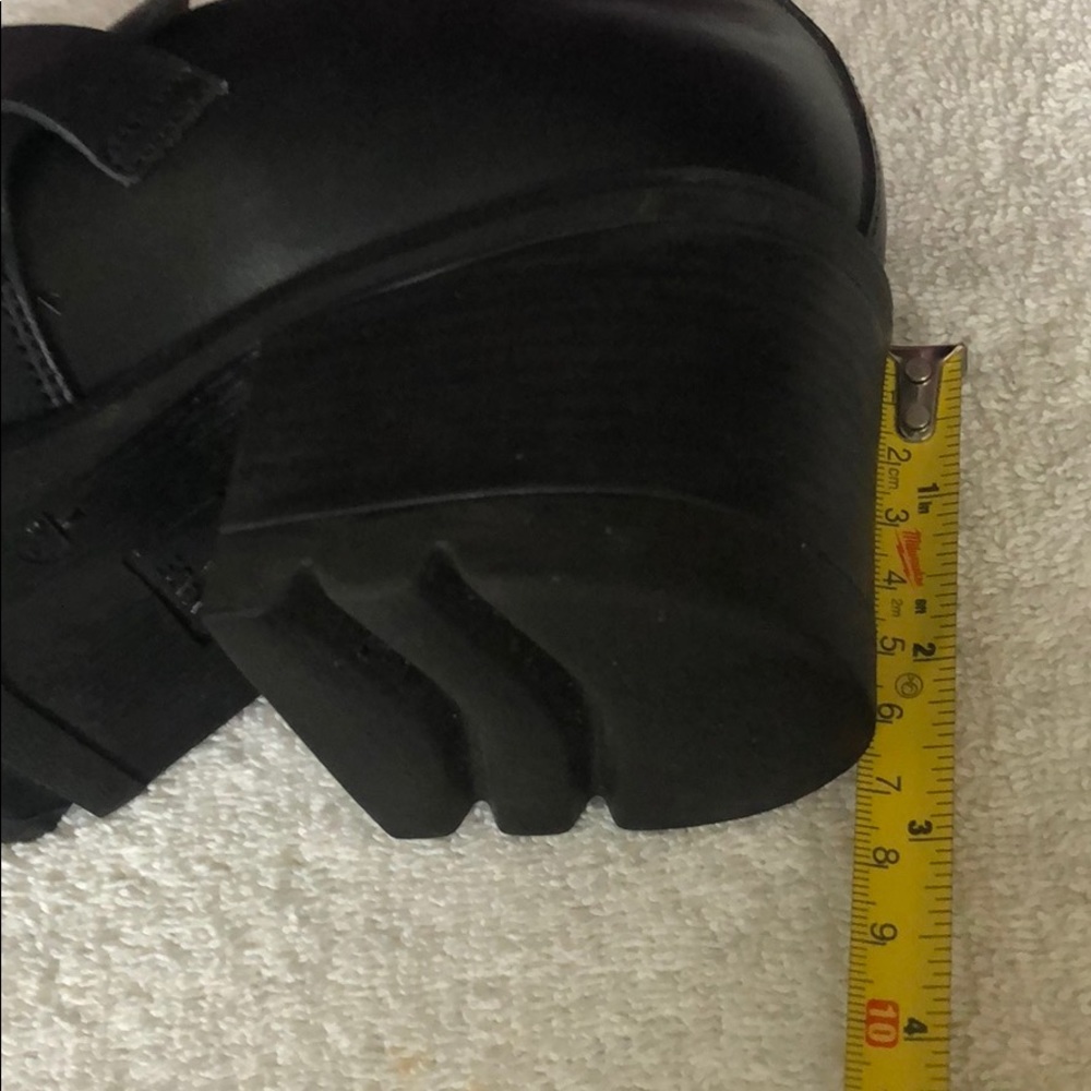 Woman’s Chunky "Biker Type" Shoe - Picture 4 of 4